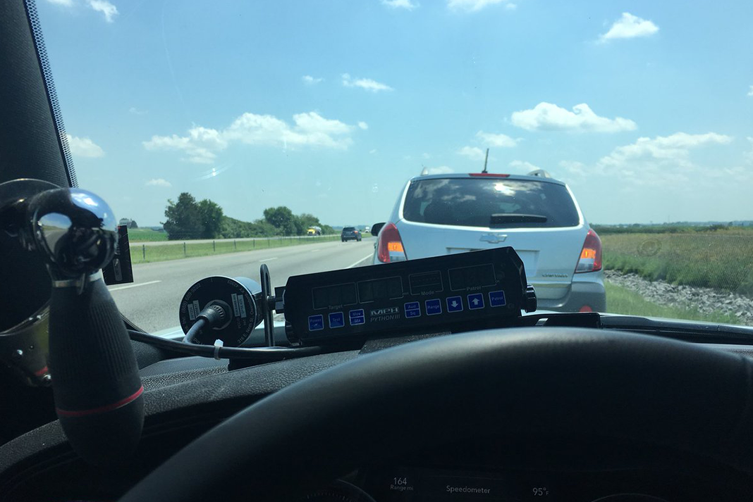 Indiana trooper ticketed a slow driver in the fast lane and Twitter is loving it