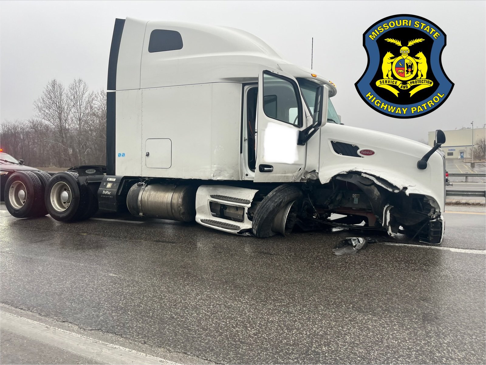 Missouri troopers deploy tire deflation devices to bring CHRISTMAS DAY semi truck pursuit to a safe end